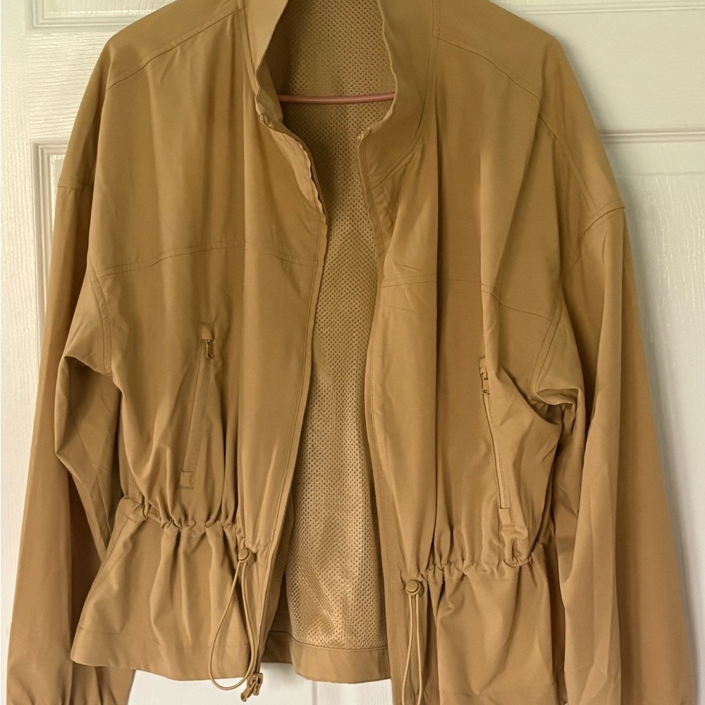 Old Navy Women's Utility Jacket in Tan